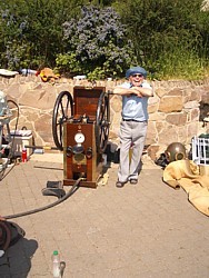 Ernie Croft with HDS Diving Equipment