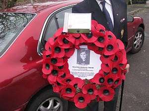 Close-up of Noel Cashford's wreath